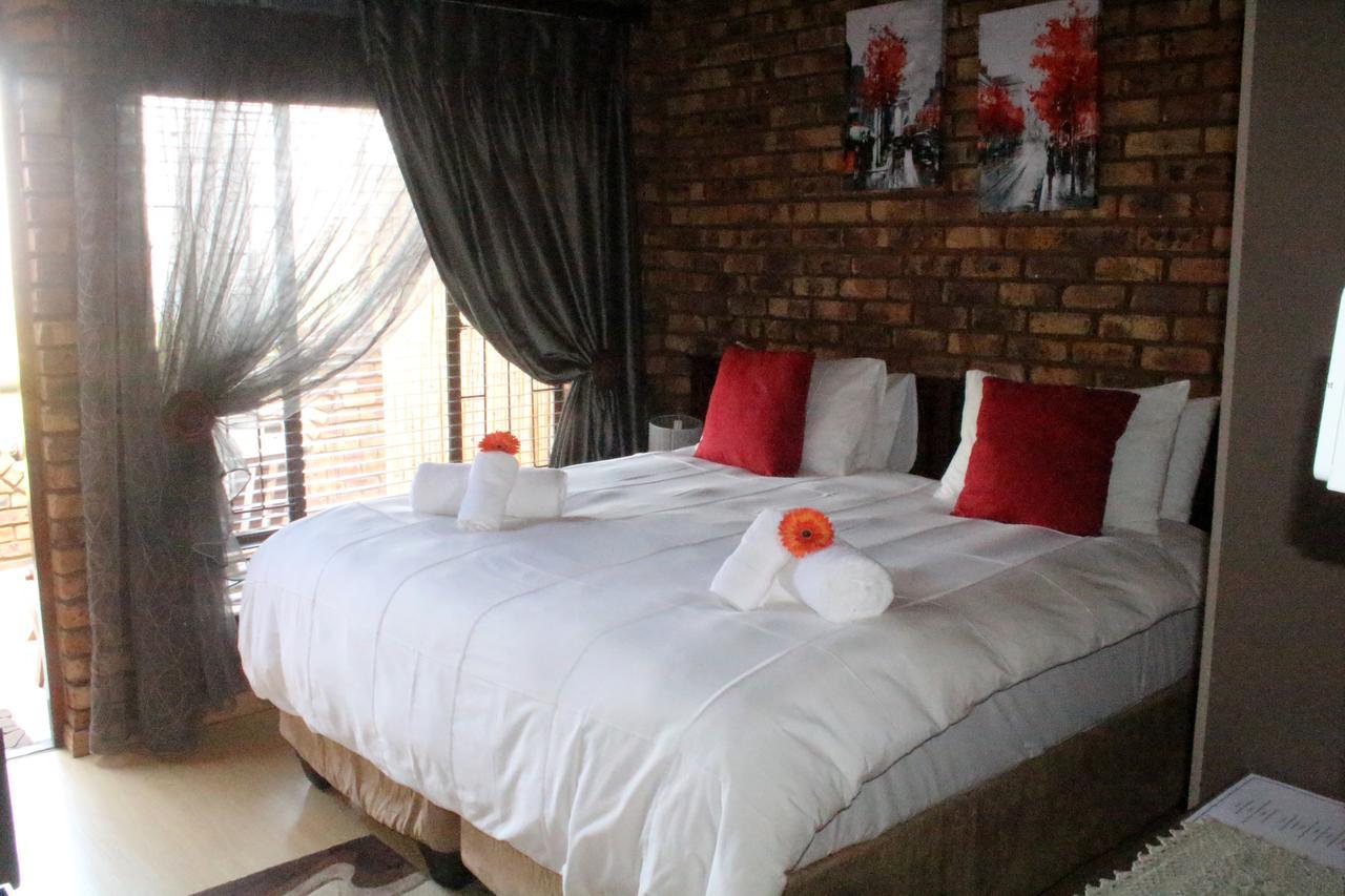 Belle Vue Guesthouse Hartbeespoort Exterior foto