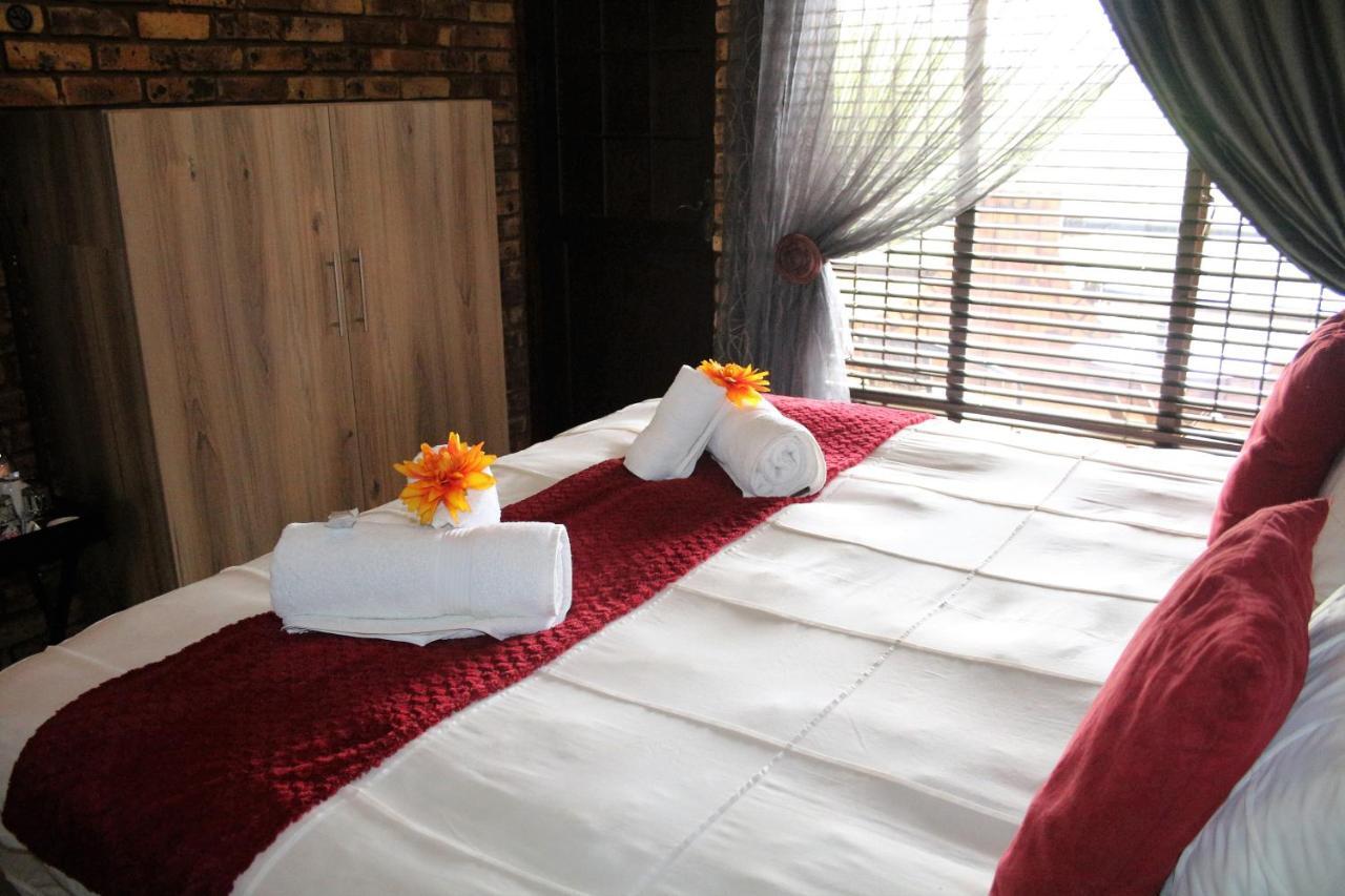 Belle Vue Guesthouse Hartbeespoort Exterior foto