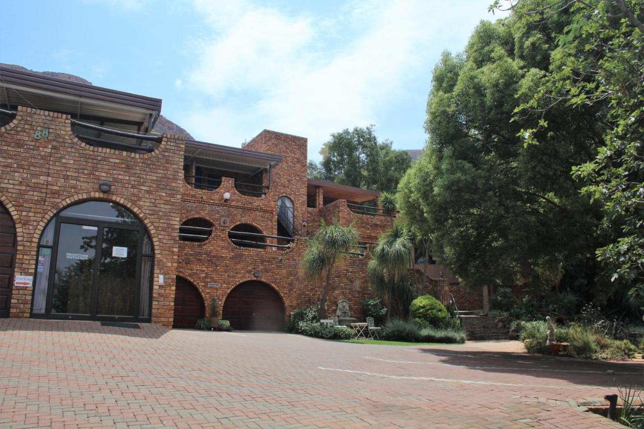 Belle Vue Guesthouse Hartbeespoort Exterior foto