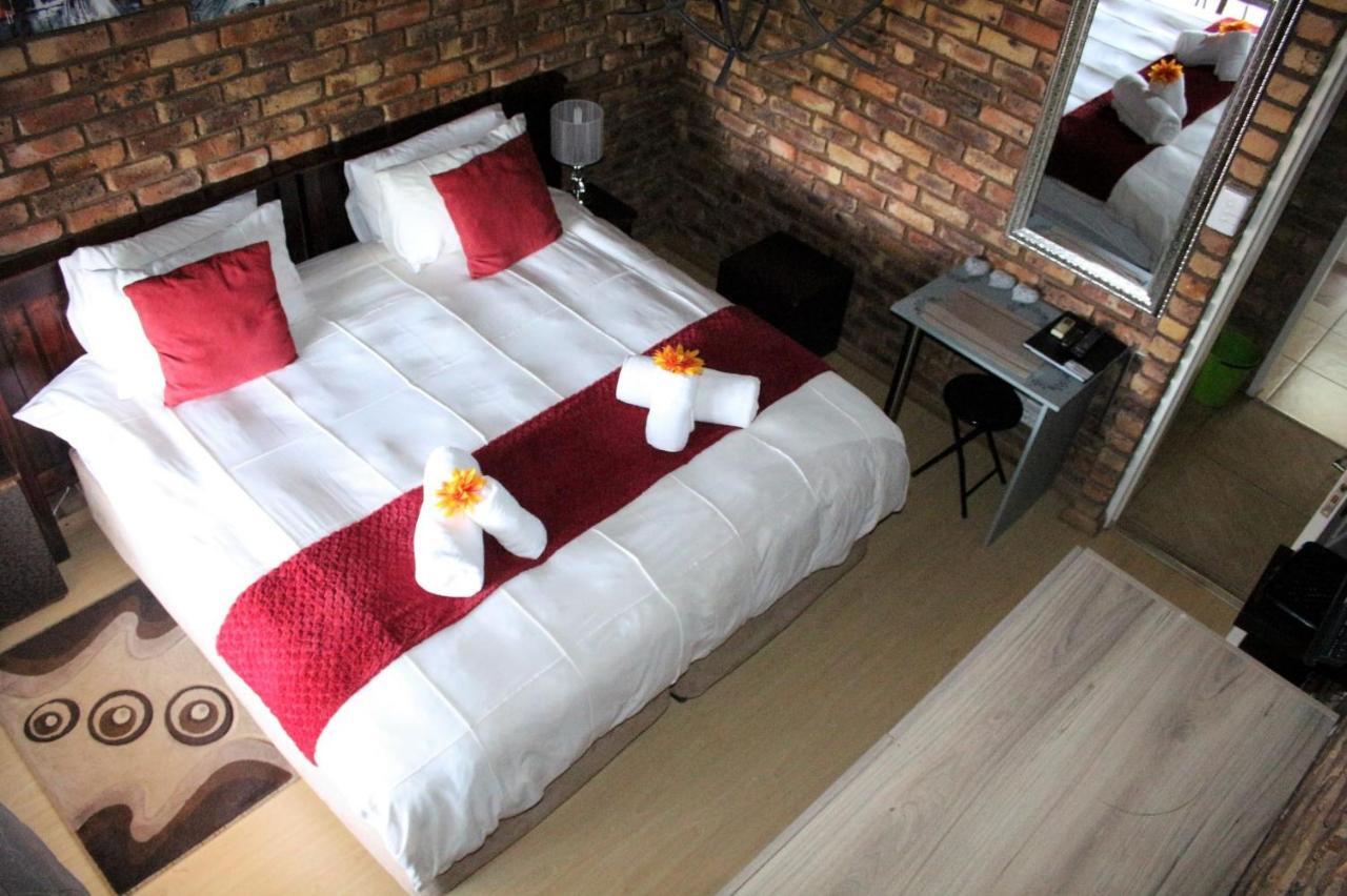 Belle Vue Guesthouse Hartbeespoort Exterior foto