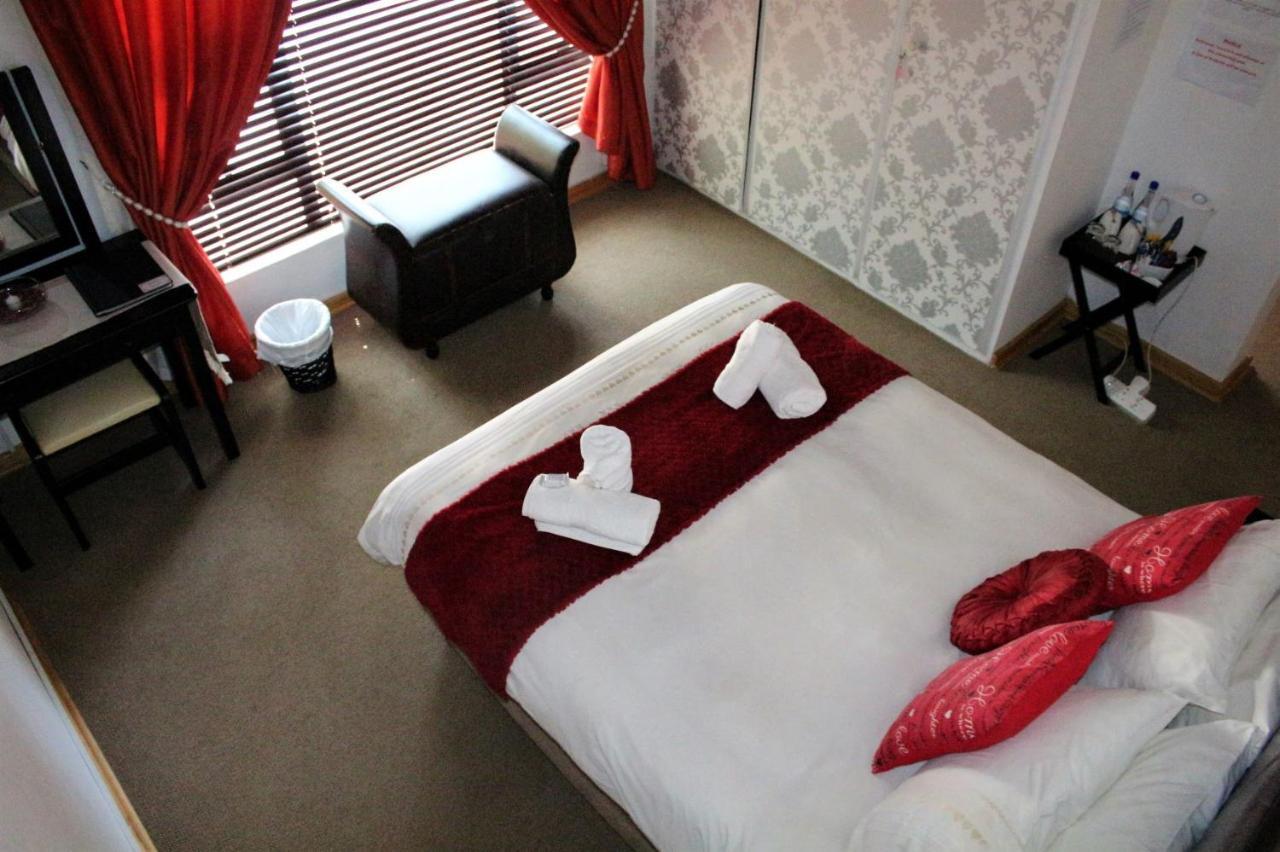 Belle Vue Guesthouse Hartbeespoort Exterior foto